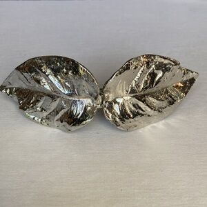 Vintage Mimi Di N 1981 Silver Tone Leaf Belt Buckle